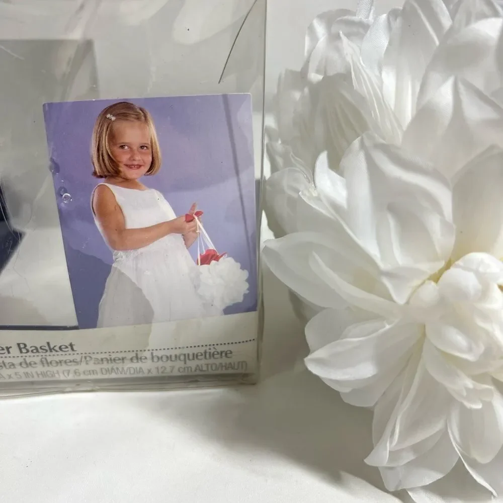 Wilton's Gardenia Collection - Ring Pillow and Flower Girls Basket